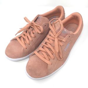 PUMA Womens Fashion Sneakers